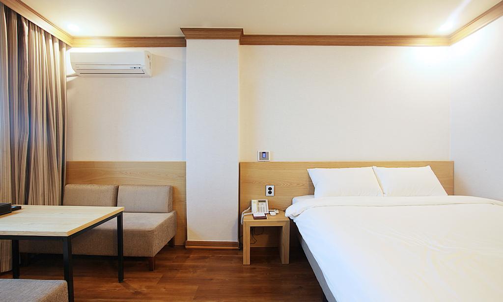 Dawn Beach Hotel بوسان المظهر الخارجي الصورة