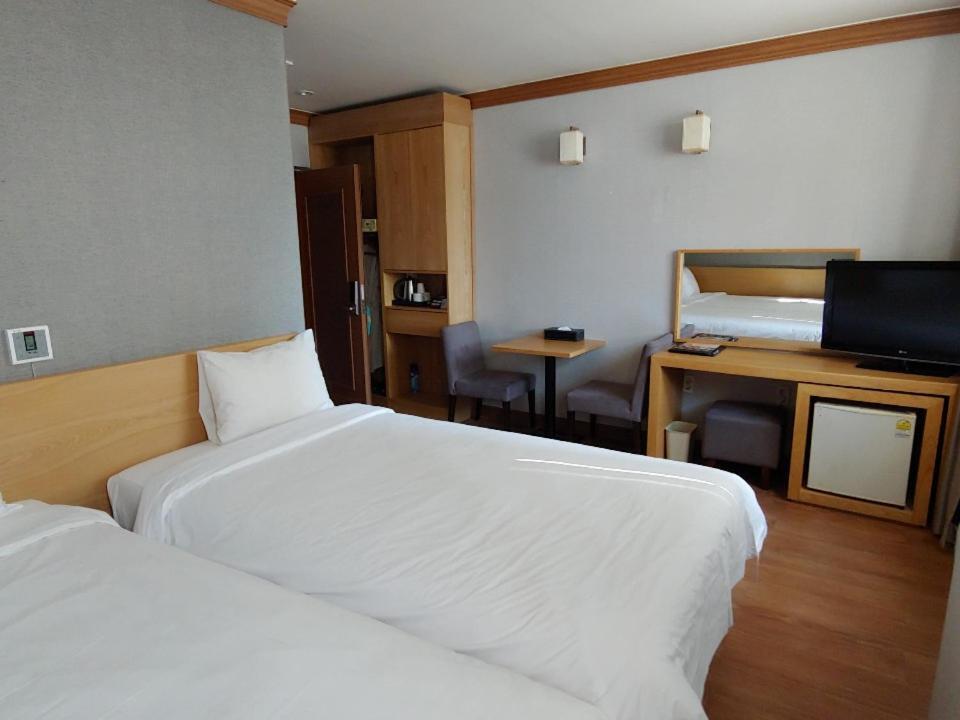 Dawn Beach Hotel بوسان المظهر الخارجي الصورة